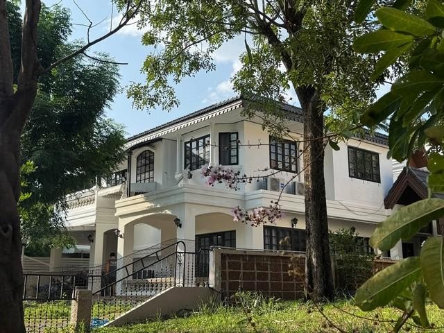 HR 10434 ให้เช่าบ้านเดี่ยว หมู่บ้านลดาวัลย์ ศรีนครินทร์ ซอยศรีด่าน 14 ตกแต่งสวยพร้อมเข้าอยู่