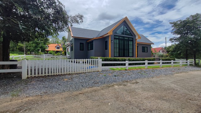รีวีว Youtube บ้านเดี่ยวปากช่อง นครราชสีมา ชาเล่ต์ ฮิลล์ รีสอร์ต CHALET HILL Resort หมูสี ทำเลดีวิวสวย