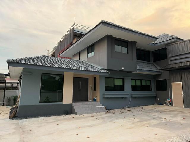 ให้เช่าบ้านเดี่ยว 2 ชั้น พร้อมโกดัง 213 ตร.ว. ซอยพหลโยธิน 64 ดอนเมือง ( จดทะเบียนบริษัทได้ )