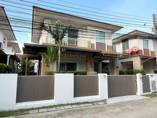 ให้เช่าบ้านแฝดสไตล์บ้านเดี่ยว โครงการ เอโทล มัลดีฟส์ ปาล์ม Atoll Maldives Palms บางนา – วงแหวน ใกล้เมกะบางนา