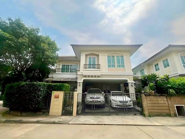 ขายด่วน บ้านเดี่ยว หมู่บ้านภัสสร เพลสทีจ อ่อนนุช ถนนเฉลิมพระเกียรติ ร.9 ซอย 87  HHH 095-1642956
