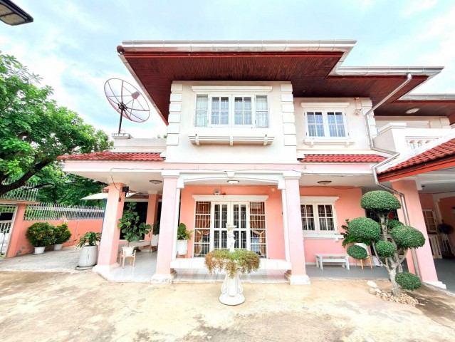 ขายบ้านเดี่ยวหลังมุม ทำเลโดดเด่นที่สุดในโครงการ! มณียา 4  รัตนาธิเบศร์-ท่าอิฐ