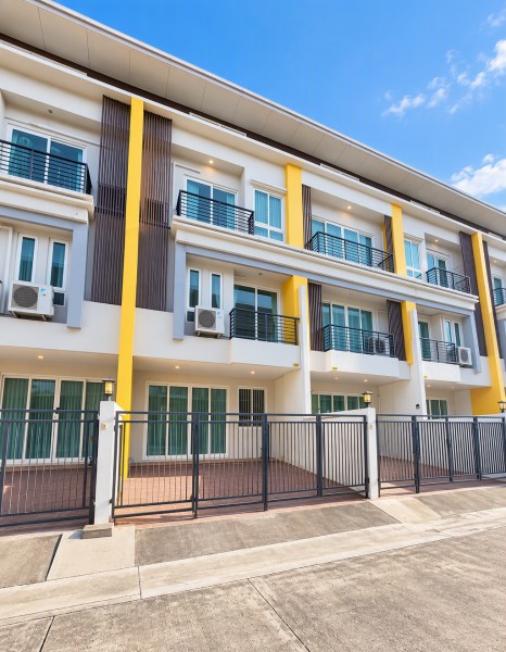 สุวรรณภูมิ โลตัส ลาดกระบัง 1.2 กม. ARL ลาดกระบัง เช่าโฮมออฟฟิศ 3 ชั้น หัวตะเข้ 4 นอน ตลาดหัวตะเข้ 300 ม. 21 ตร.วา 228 ตร.ม. เฟอร์นิเจอร์ครบ